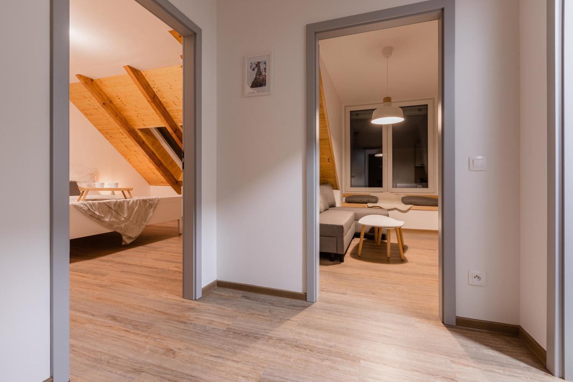 Romanticky Loft Parking U Hlavniho Nadrazi Olomouc Exterior photo